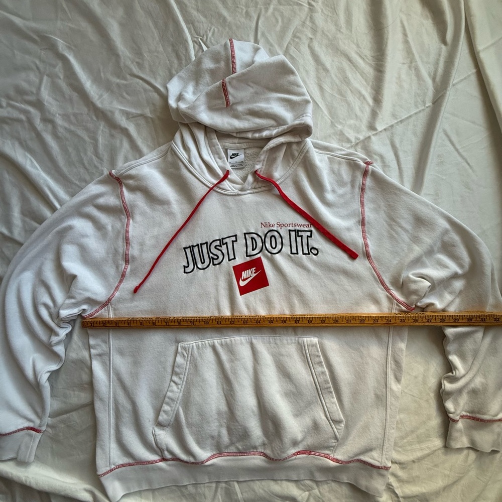 Nike White and Red Men's Sweater